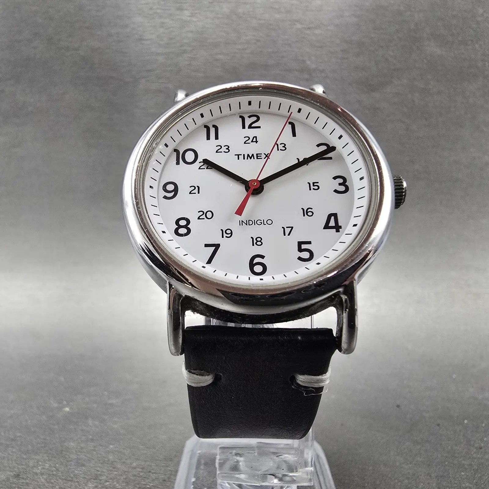 Timex Weekender Watch Men 38mm White Dial Silver Tone Round New Battery JWSD5