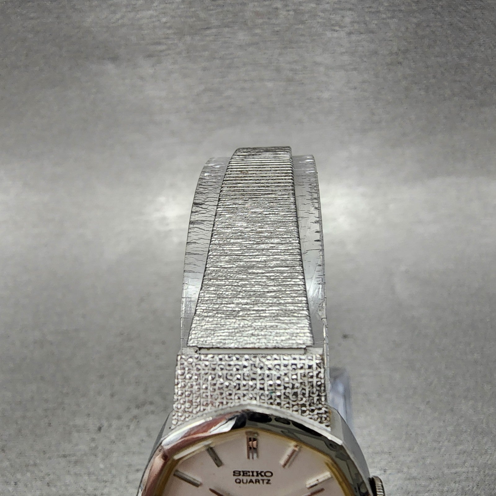 Seiko Watch Women 22mm Silver Dial Silver Tone Octagon 165890 New Battery5