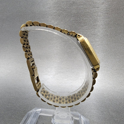 Seiko Tank Watch Women 18mm White Dial Gold Tone Rectangle V4015129 New Battery8