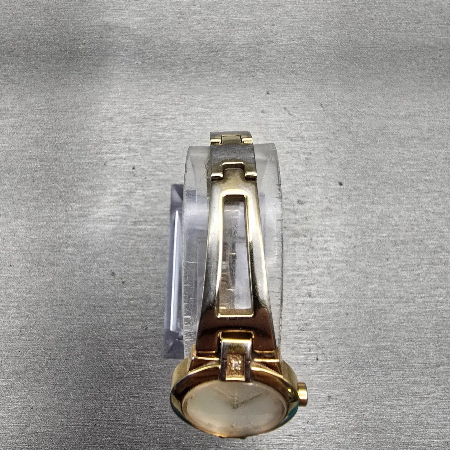 Seiko Watch Women 20mm MOP Dial Gold Tone Round 1N00-0GN0 New Battery Vintage4