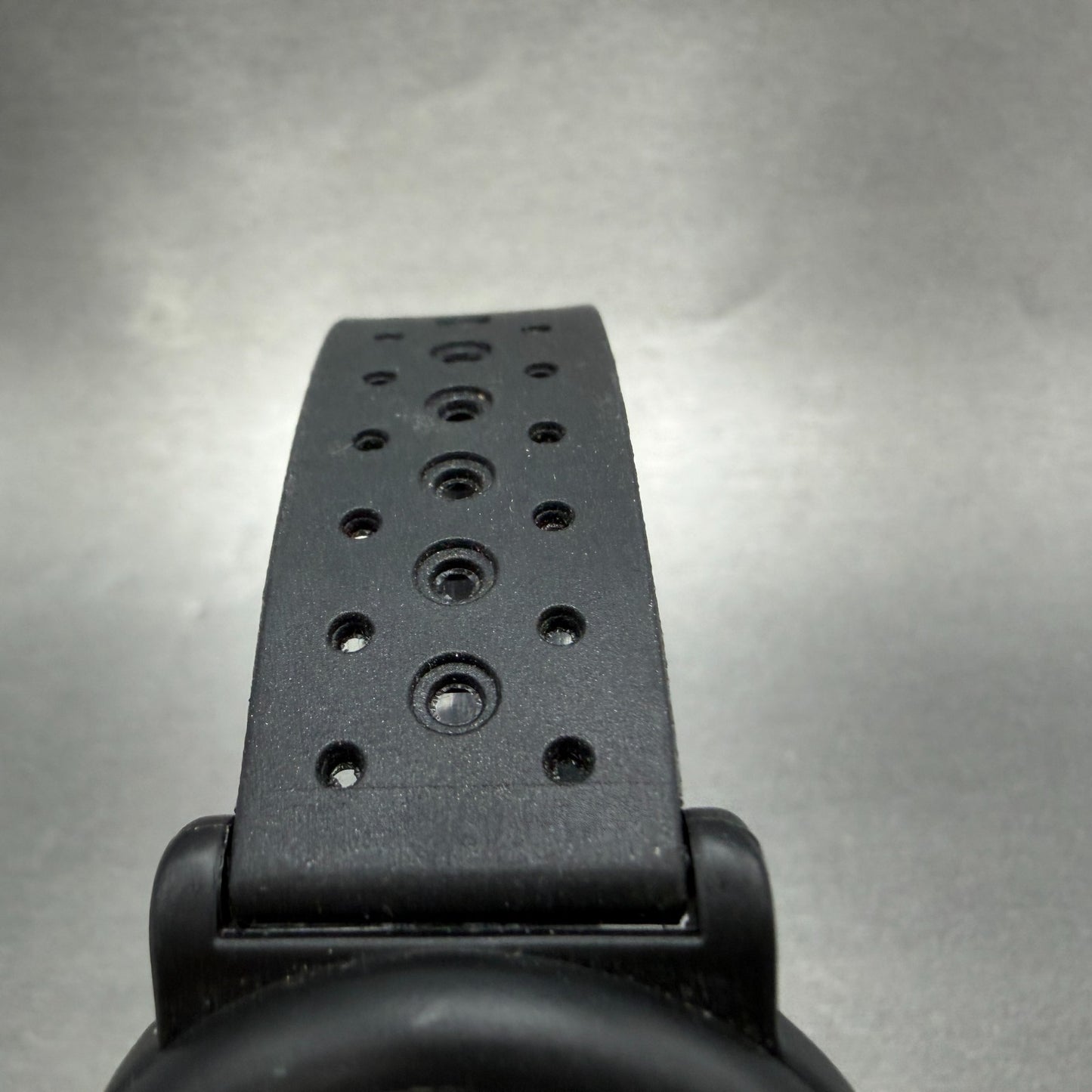 Victorinox Swiss Army Renegade Watch Men 40mm Black Dial Black Tone PARTS KLF6