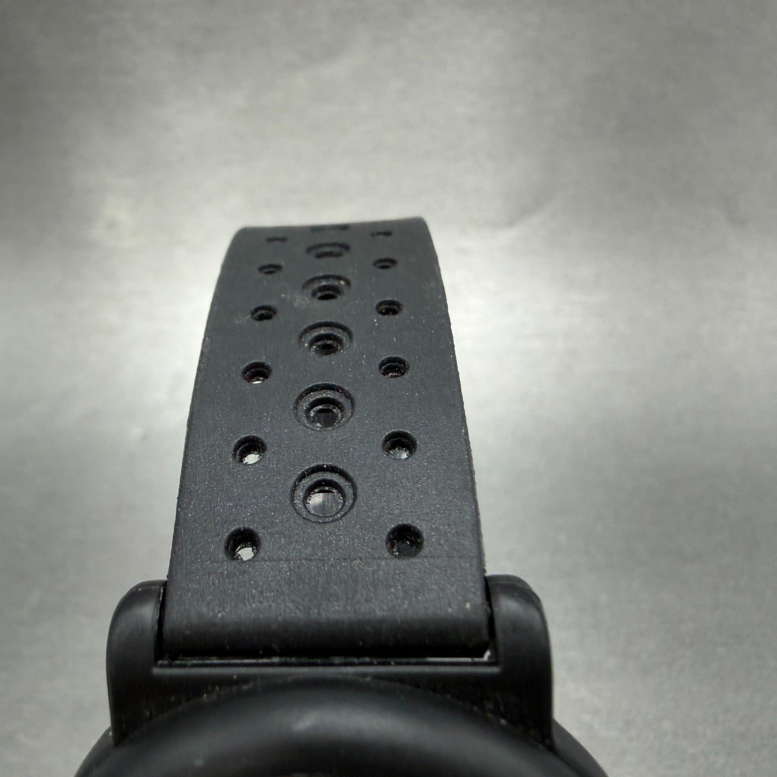 Victorinox Swiss Army Renegade Watch Men 40mm Black Dial Black Tone PARTS KLF6