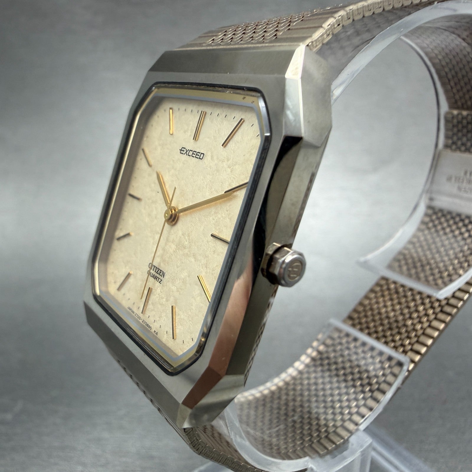 Citizen Exceed Tank Watch Men 29mm Cream Dial Gold Tone Octagon New Battery2