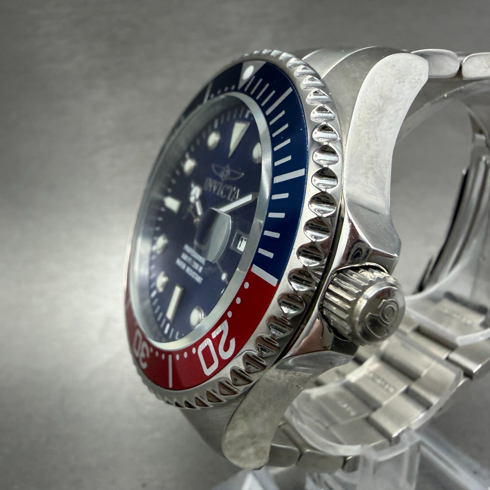 Invicta Pro Diver Watch Men 46mm Blue Dial Steel Date Pepsi 22823 Round New Batt2