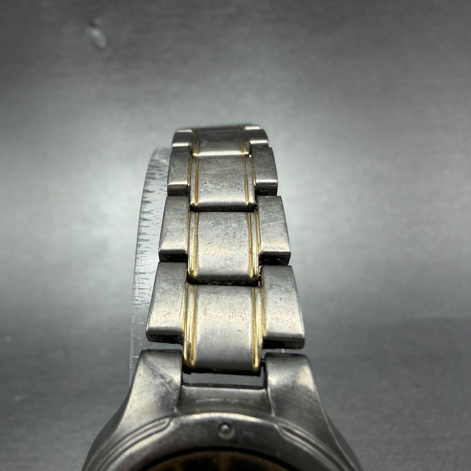 Seiko Watch Women 27mm Blue Dial Titanium Date Round 7N82-0BT0 New Battery4