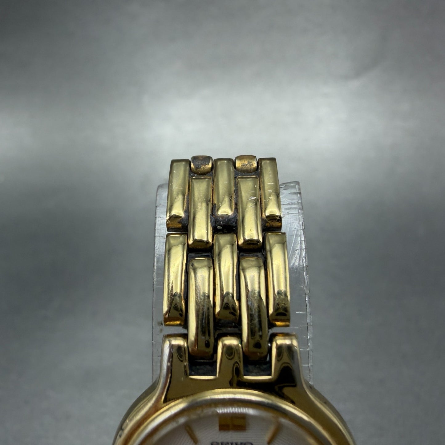 Seiko Watch Women 22mm White Dial Gold Tone Round 1n00-0a99 New Battery Vintage4