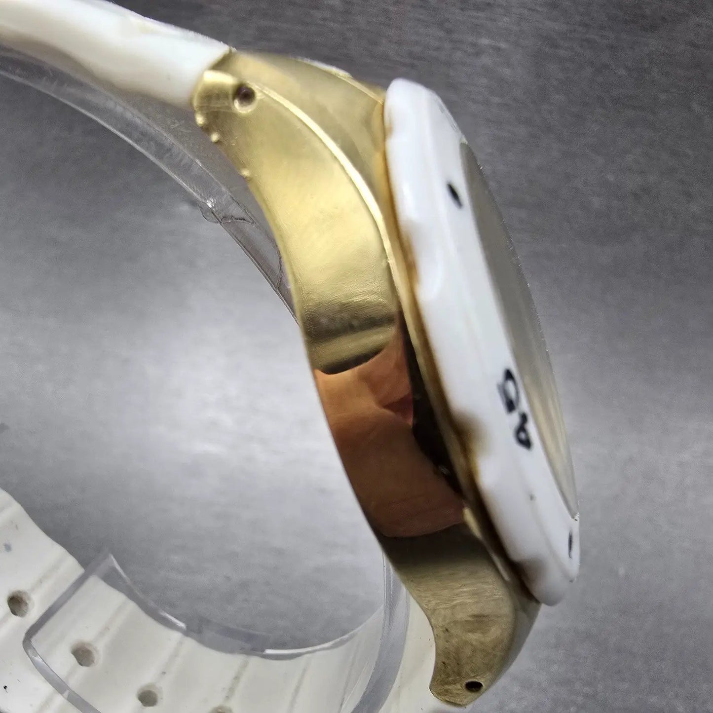 Invicta Angel Dive Watch Women 38mm White Dial Gold Tone Daydate 0718 New Batt3