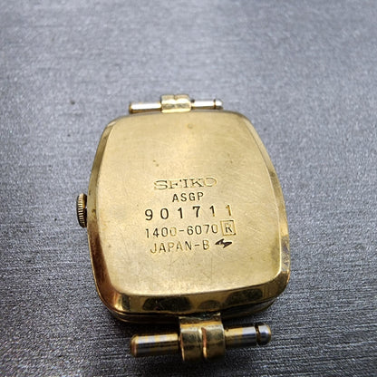 Seiko Tank Watch Women 20mm Champagne Dial Gold Tone Rectangle 14006070 New Bat6