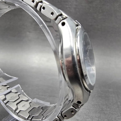 Citizen Eco-Drive Watch Women 27mm Blue Dial Silver Tone Date E010-K16393 Runs3