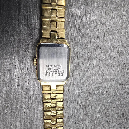Seiko Tank Watch Women 13mm Black Dial Gold Tone Rectangle 1E20-5689 New Battery10