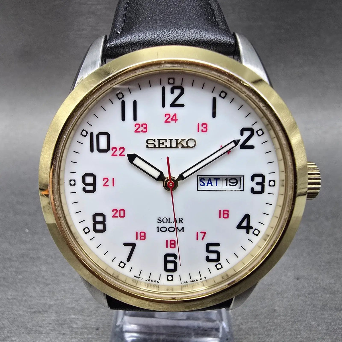 Seiko Solar Watch Men 43mm White Dial Two Tone Daydate Round V158-0AS0 Runs JP0