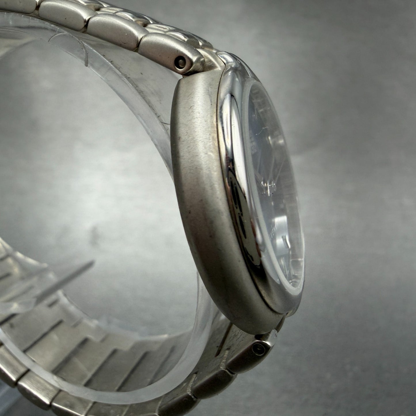 Givenchy Watch Men 32mm Blue Dial Silver Tone Round SY.18.XV New Battery3