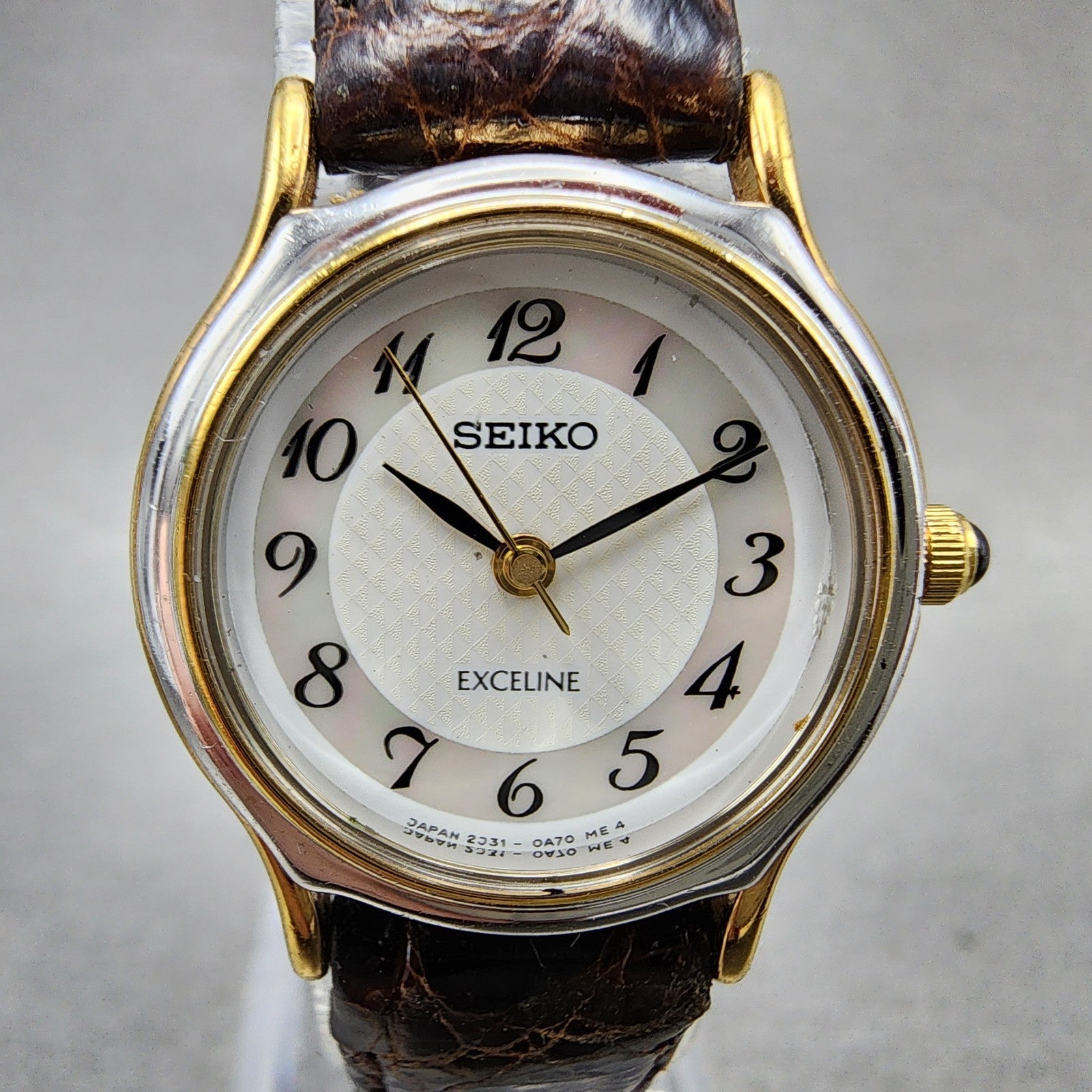 Seiko Exceline Watch Women 23mm MOP Dial Two Tone Round 2j310a50 New Battery1