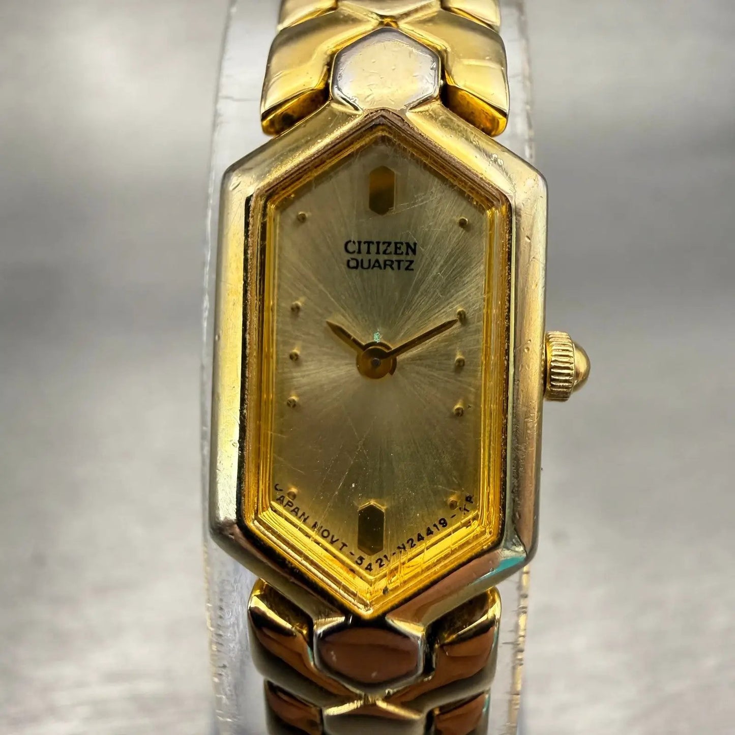 Citizen Watch Women 13mm Gold Dial Gold Tone Rectangle 5421-S41185 New Battery0