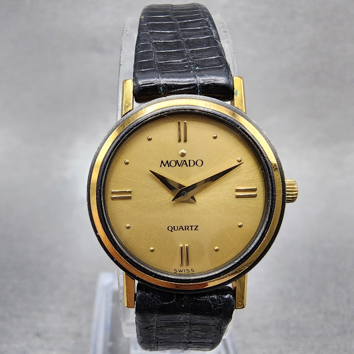 Movado Watch Women 21mm Gold Dial Gold Tone Round 8724839 New Battery0