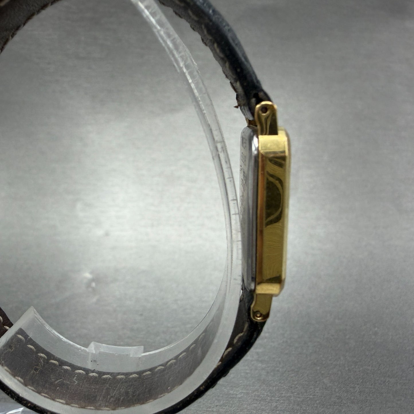 Seiko Exceline Tank Watch Women 19mm Champagne Dial Gold Tone 1221-5720 New Bat93