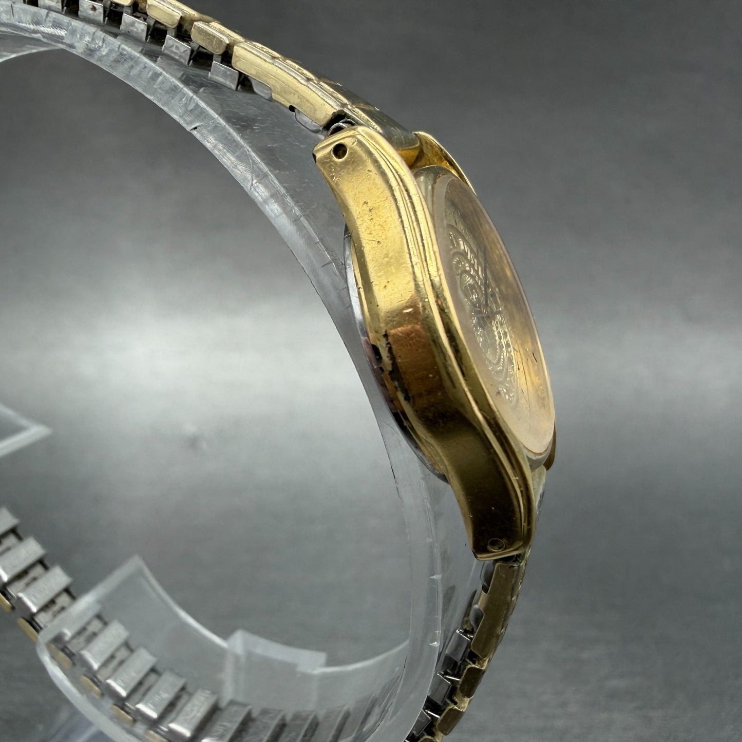 Seiko Watch Women 22mm Champagne Dial Gold Tone Date Round 2A22-0229 New Battery3