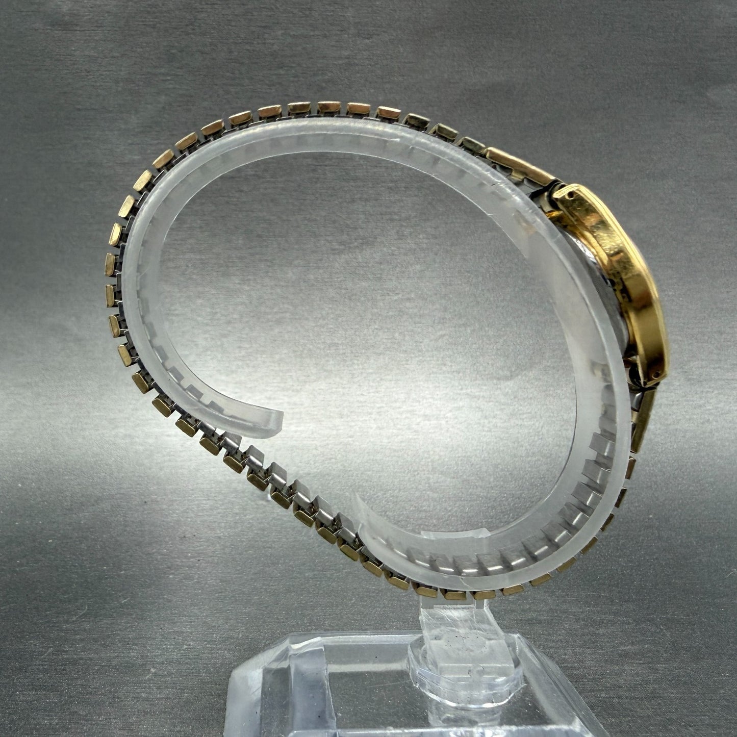 Seiko Watch Women 22mm Champagne Dial Gold Tone Date Round 2A22-0229 New Battery8