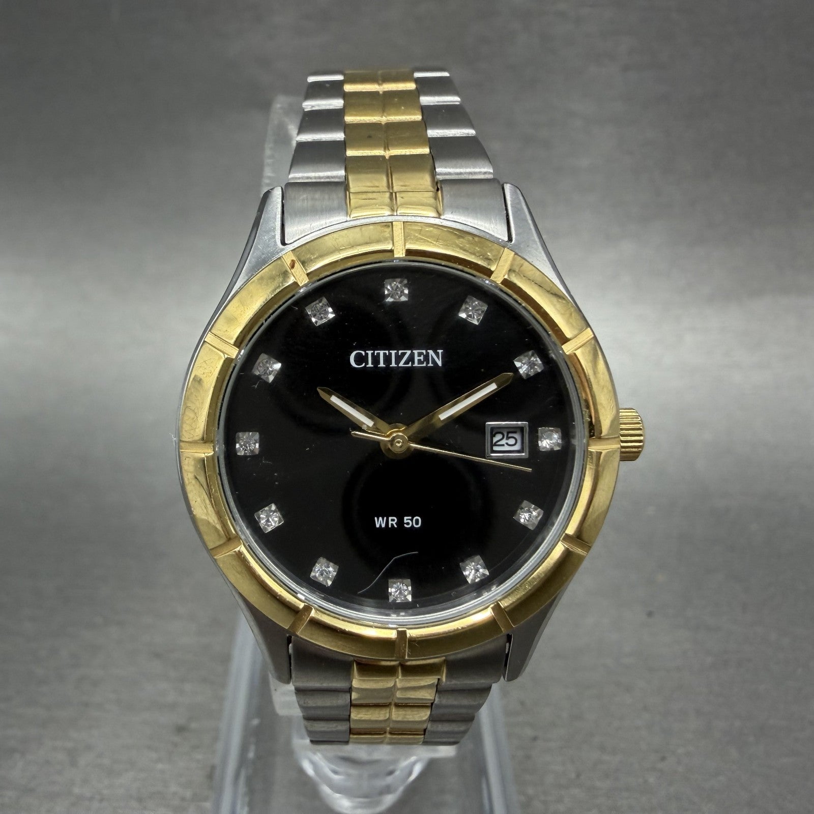 Citizen Watch Women 28mm Black Dial Two Tone Date Round EU6044-51E New Battery0