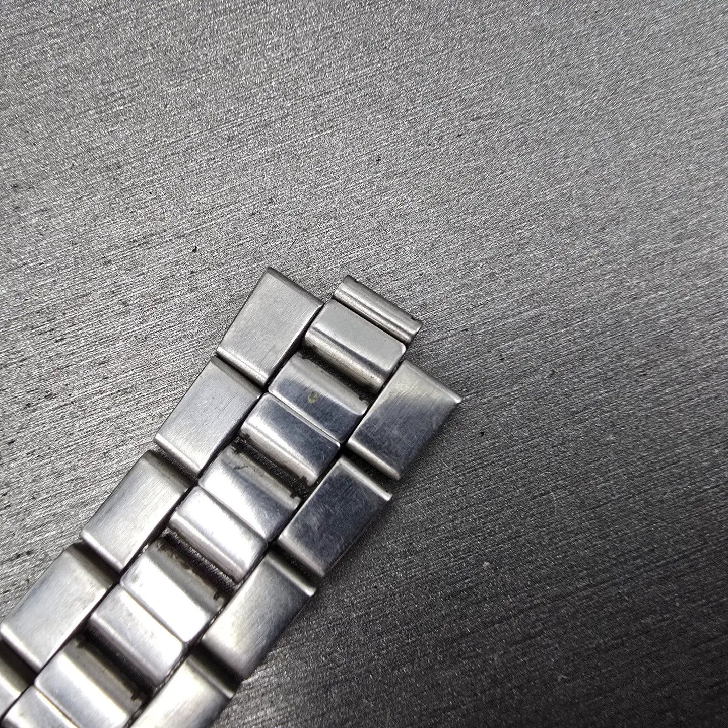 Seiko Bracelet For V742-8119 18mm Stainless Steel Two Tone 4916ZI Vintage10