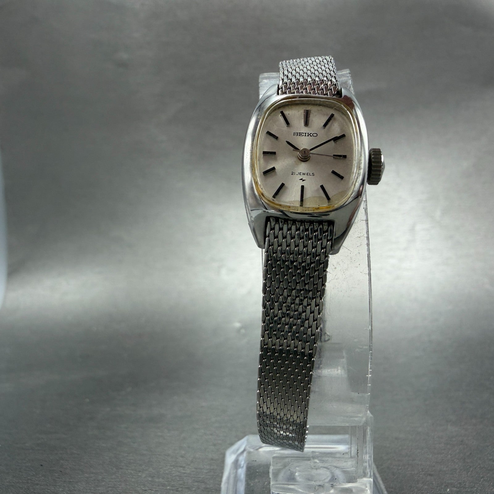 Seiko Tank Watch Women 17mm Silver Dial Silver Tone manual 1104-3210 Runs5