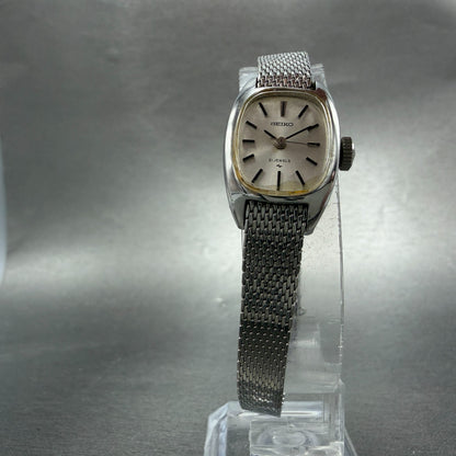 Seiko Tank Watch Women 17mm Silver Dial Silver Tone manual 1104-3210 Runs5