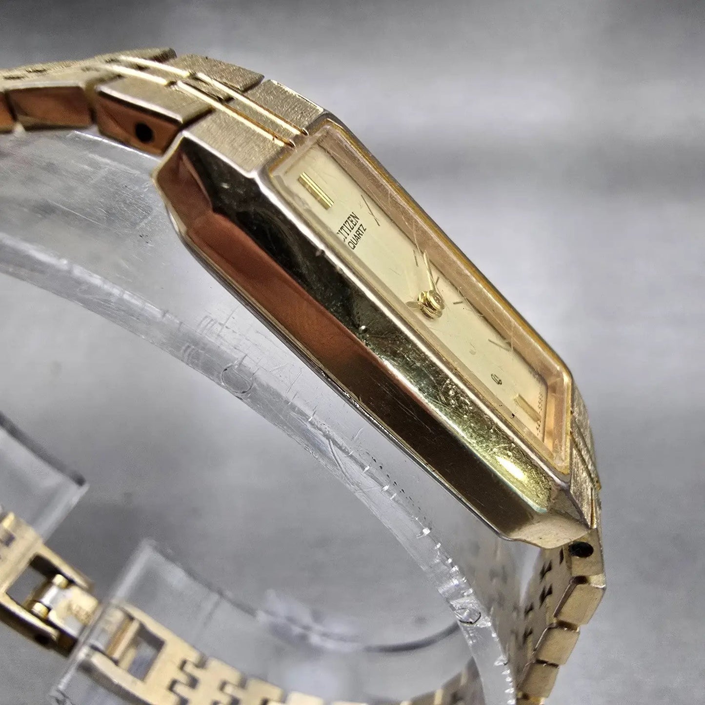 Citizen CQ Watch Women 12mm Champagne Dial Gold Tone 5421-S10523 New Battery VTG3