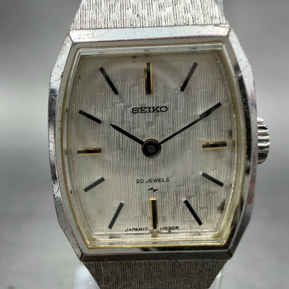 Seiko Tank Watch Women 17mm Silver Dial Silver Tone Manual 17-3280 Runs Vintage1