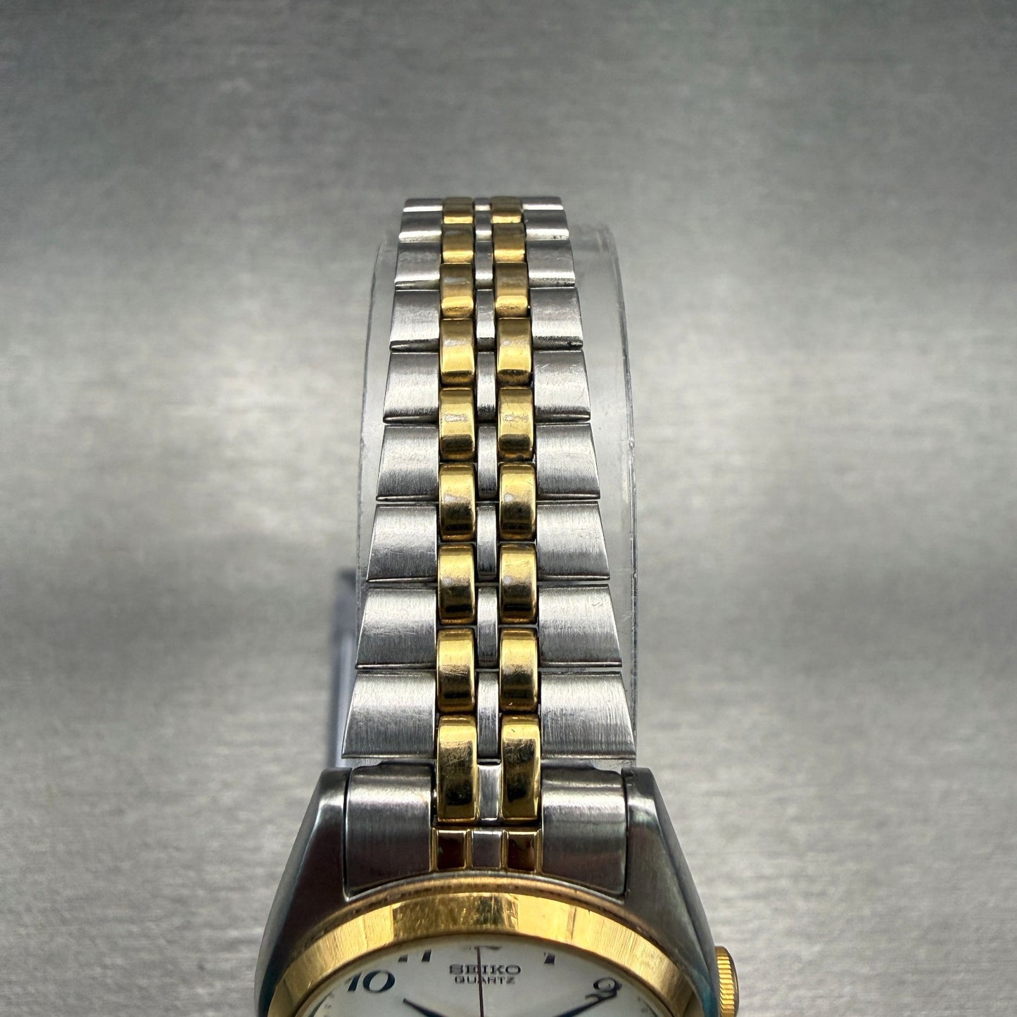 Seiko Watch Women 23mm White Dial Two Tone Daydate Round 7N83-0011 New Battery4