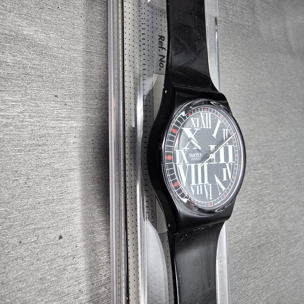 Swatch Gessetto Watch Men 34mm Black Dial Black Case GB155 New Battery NOS5