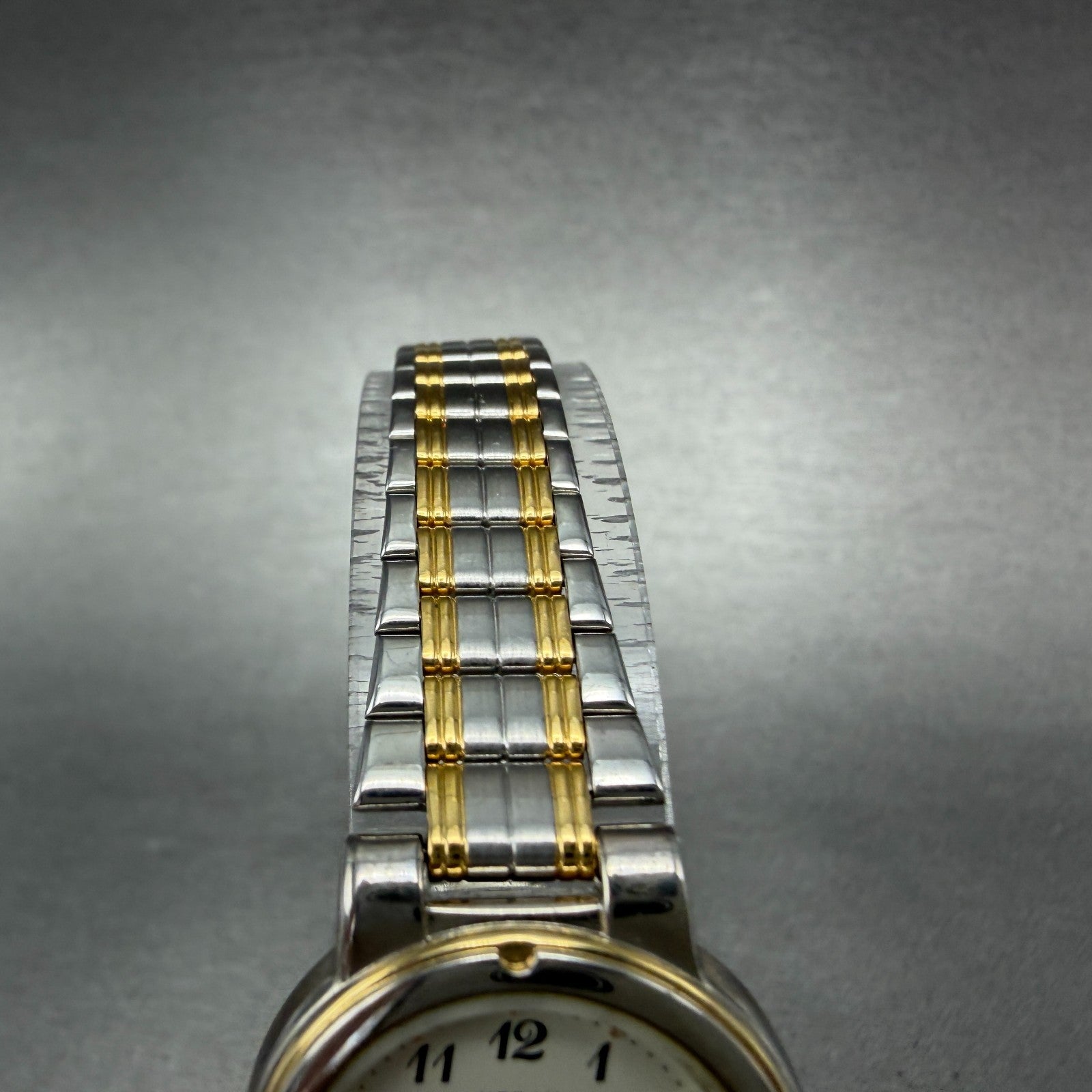 Seiko Alba Urban Watch Women 24mm Cream Dial Two Tone V701-1400 New Battery4