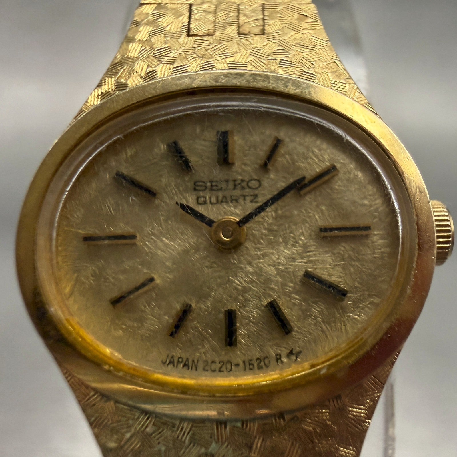 Seiko Watch Women 18mm Gold Dial Gold Tone Oval 2C20-5759 Vintage New Battery1