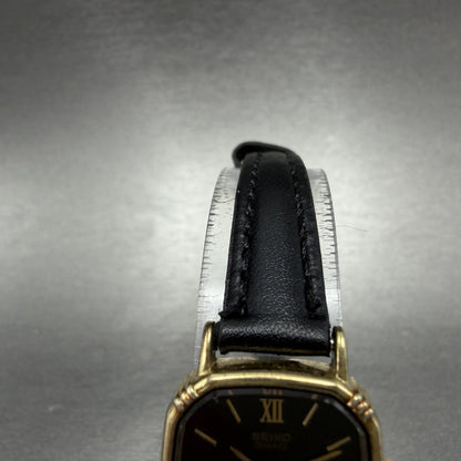 Seiko Watch Women 20mm Black Dial Gold Tone Square 7321-507a New Battery INUH4