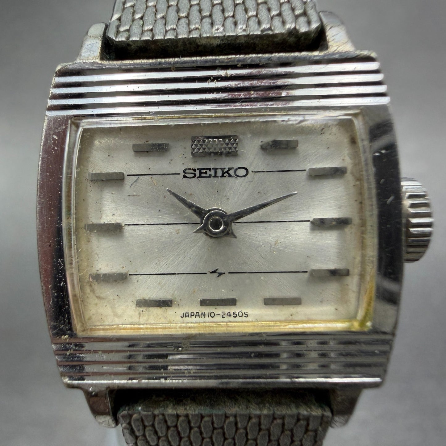 Seiko Watch Women 20mm Silver Dial Silver Tone Manual Rectangle 10-3700 Runs VTG1