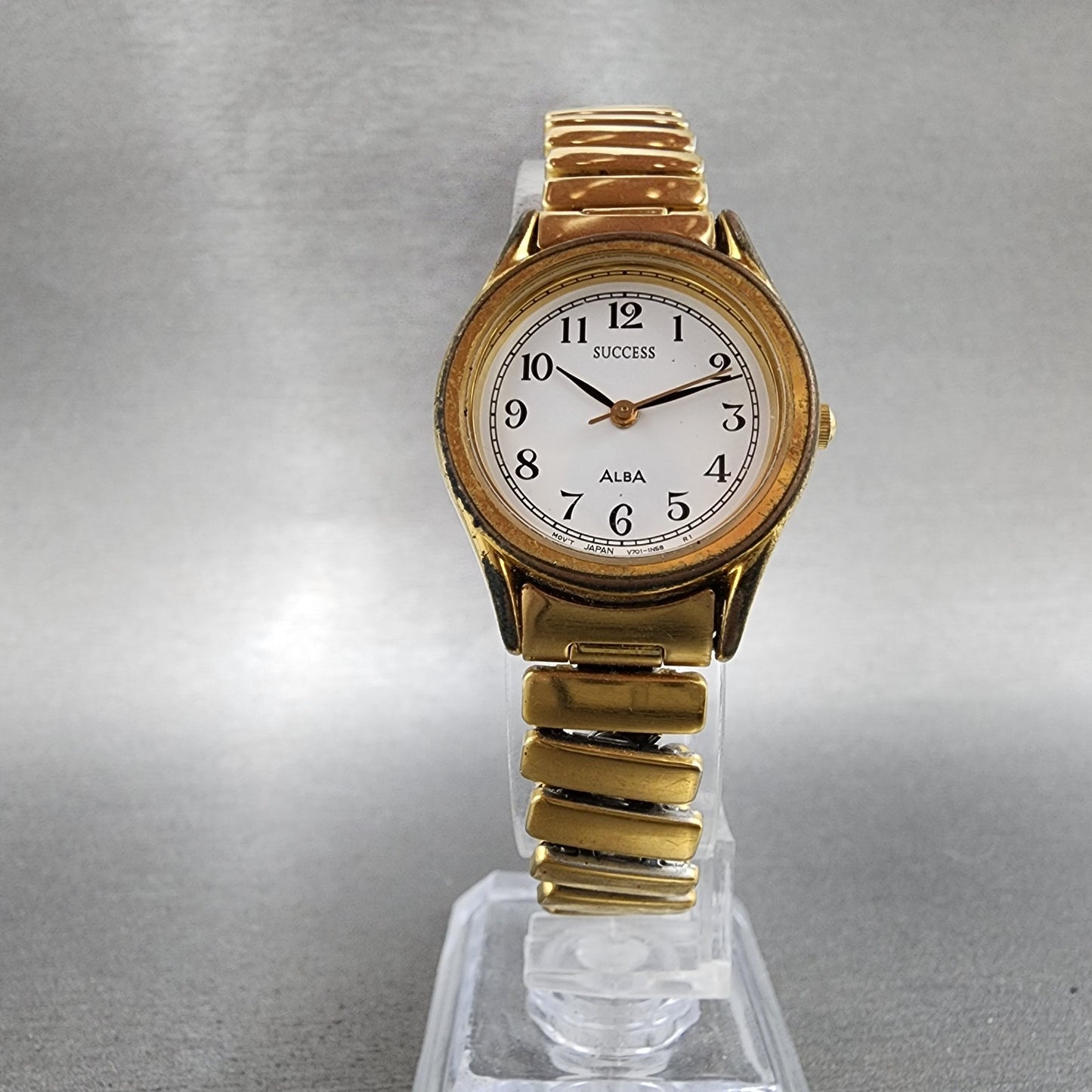 Seiko Alba Success Watch Women 25mm White Dial Gold Tone V7011l70 New Battery5