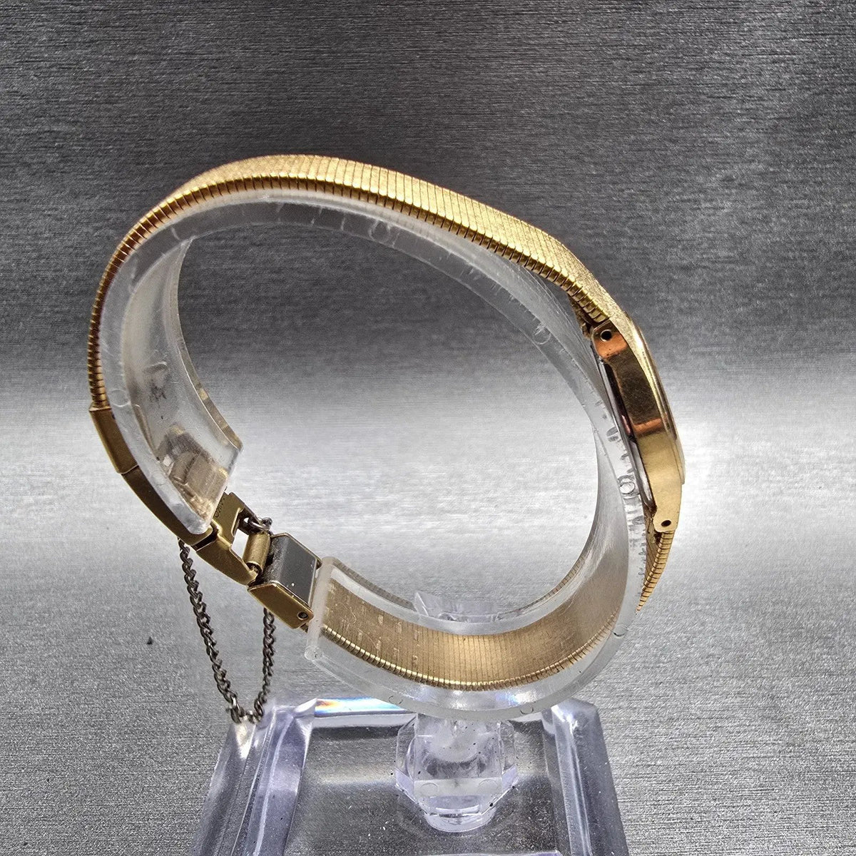 Seiko Watch Women 19mm Champagne Dial Gold Tone Round 2C20-0029 New Battery JP238