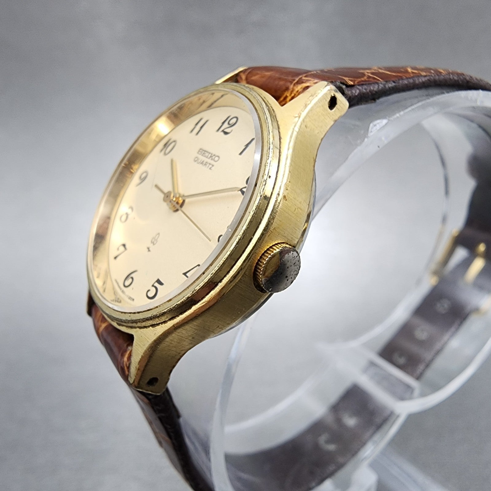 Seiko Watch Women 23mm Champagne Dial Gold Tone 43010030 New Battery2