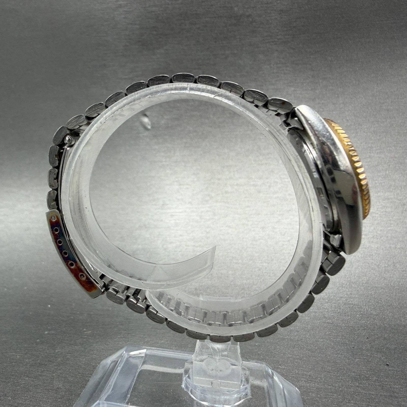 Seiko SQ Watch Women 25mm Silver Dial Two Tone Daydate Round 8523-0059 New Batte8