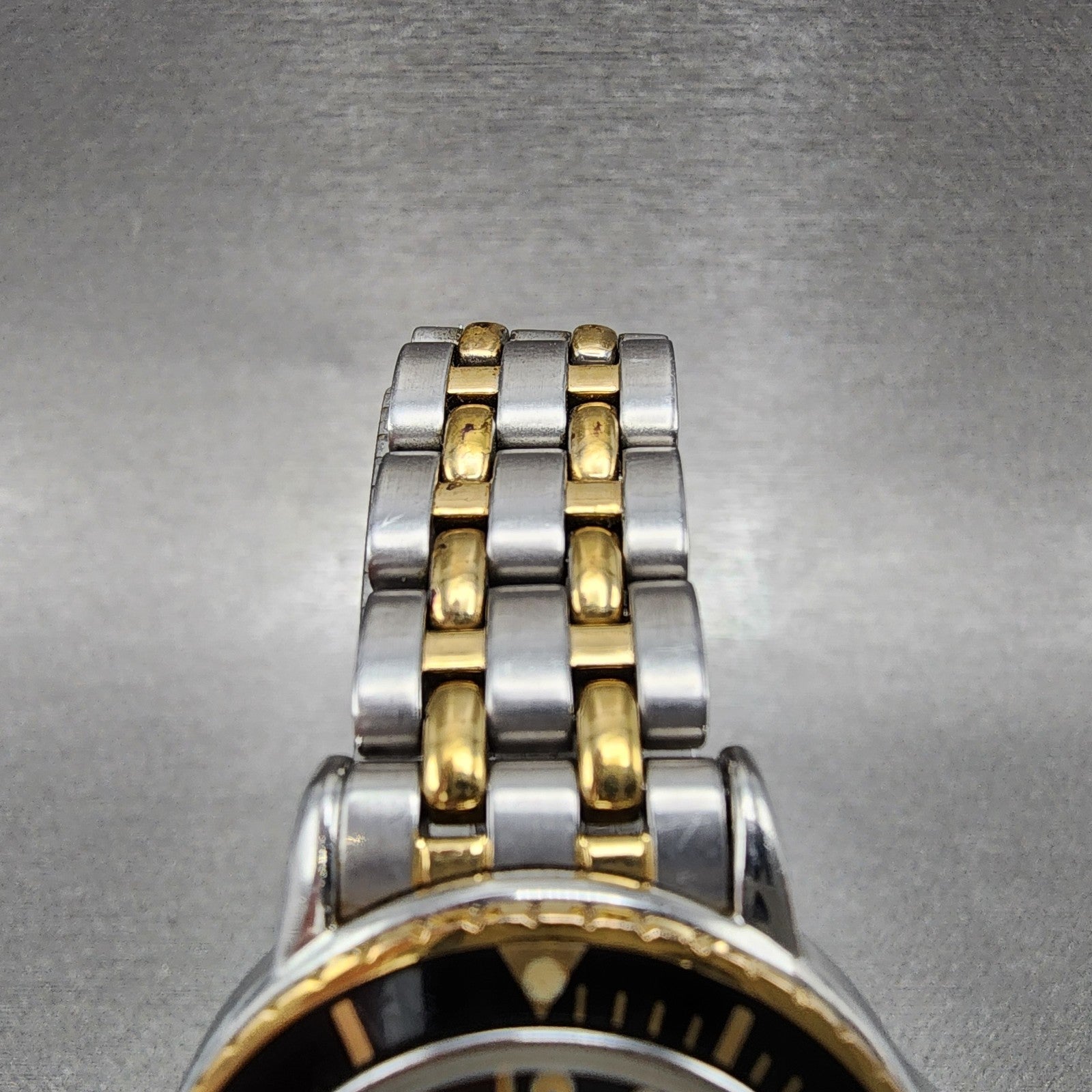 Raymond Weil Tango Diver Watch Women 30mm Black Dial Two Tone Date 5363 New Batt4
