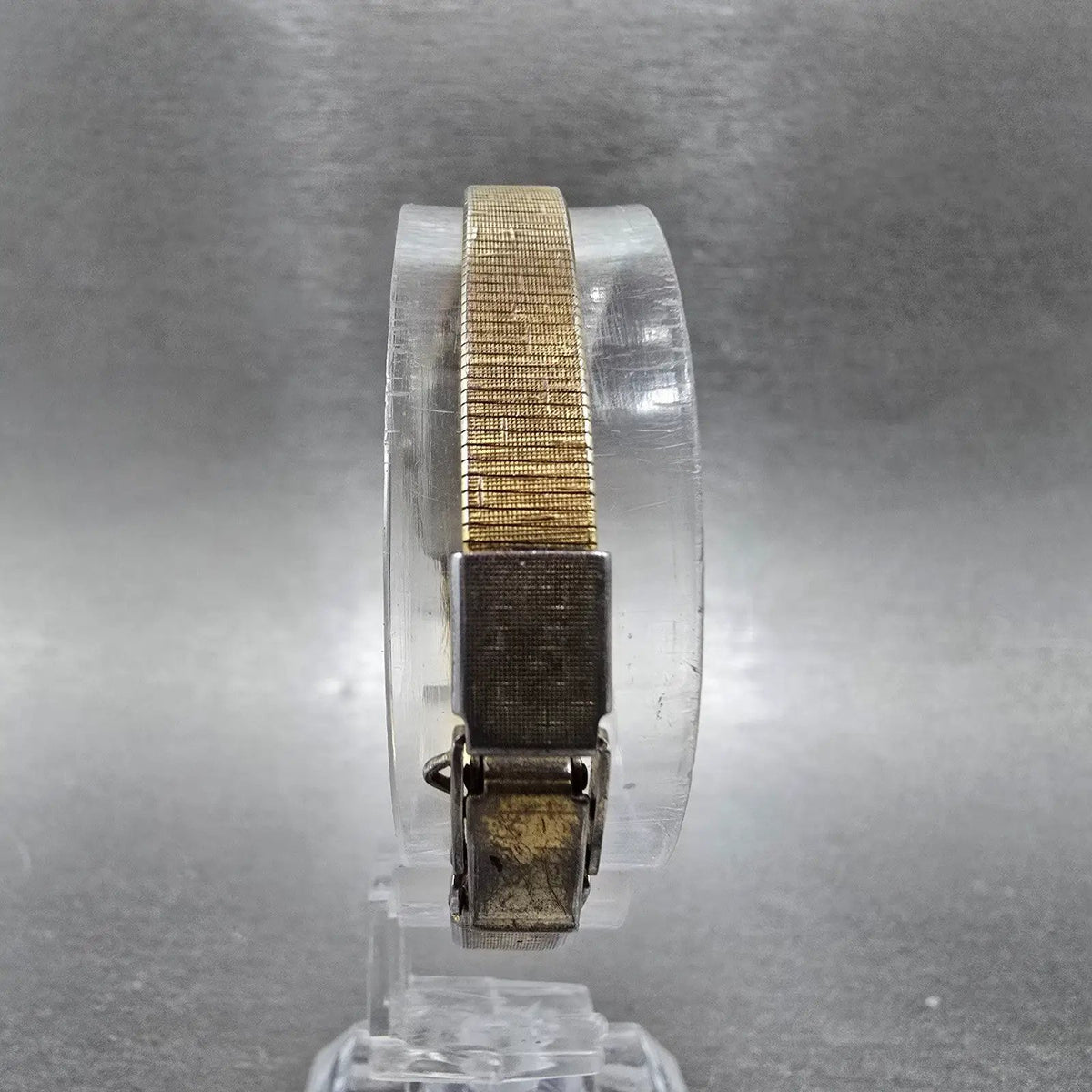 Seiko Tank Watch Women 14mm Gold Dial Gold Rectangle 1320-5770 New Battery VTG7