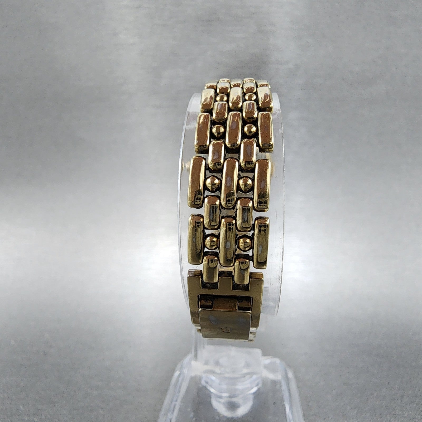 Bulova Diamond Watch Women 23mm Champagne Dial Gold Tone 97P35 New Battery7