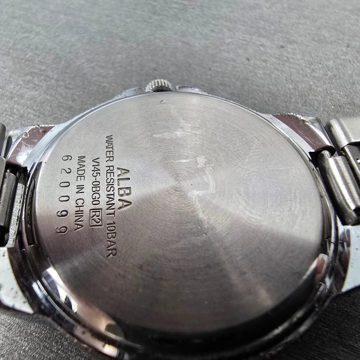 Seiko Alba Solar Watch Men 35mm White Dial Silver Tone Date V145-0BG0 Runs9