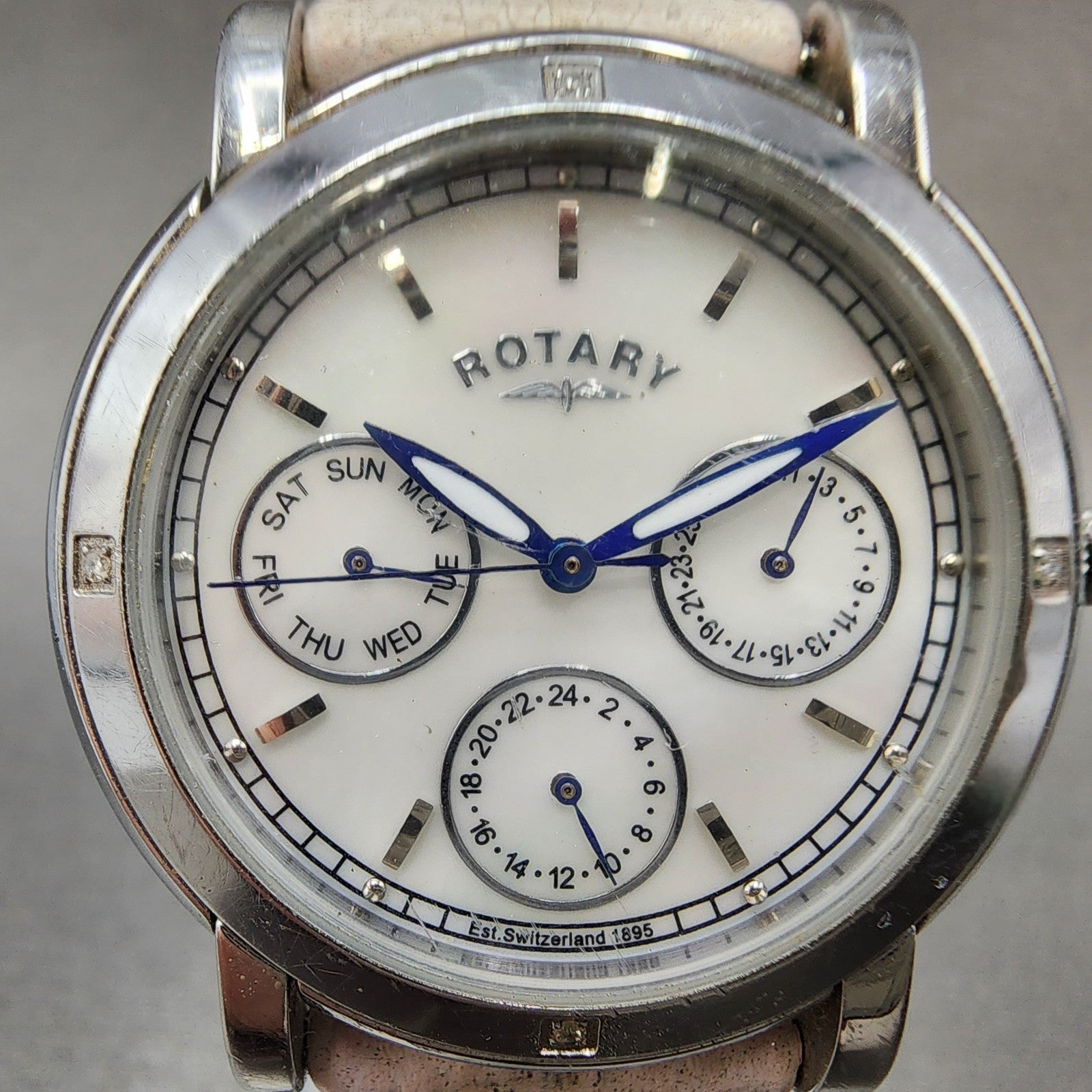 Rotary Rocks Watch Women 35mm MOP Dial Steel Daydate Round Diamond New Battery1