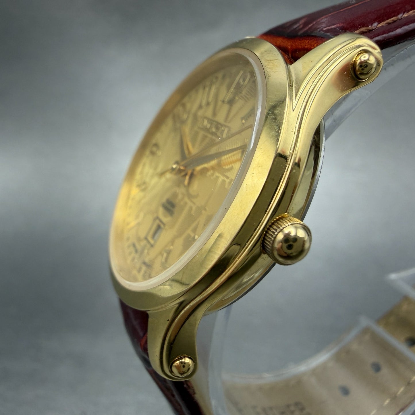 Invicta Watch Women 30mm Gold Dial Gold Tone Date Round 2780 New Battery2