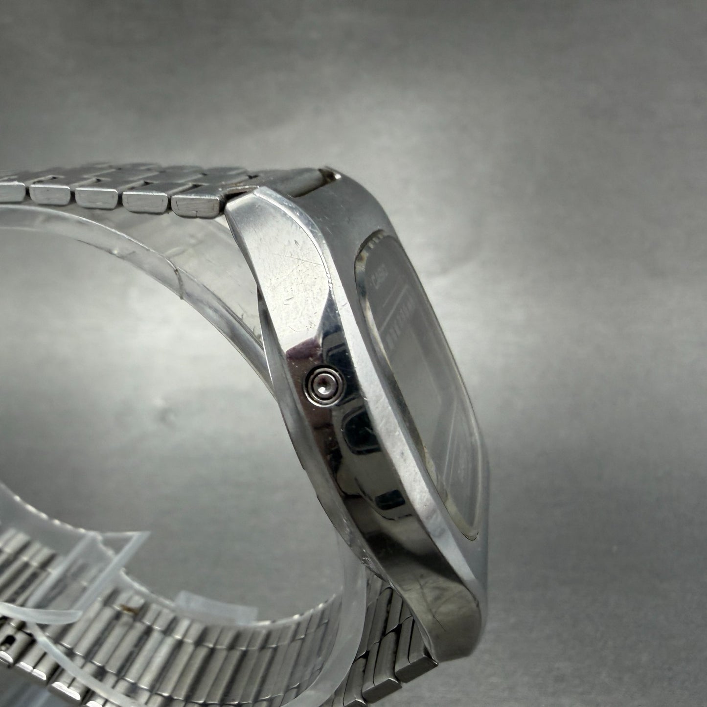 Casio 54QS-25 Watch Men 35mm Digital Silver Tone Round Daydate VTG PARTS4