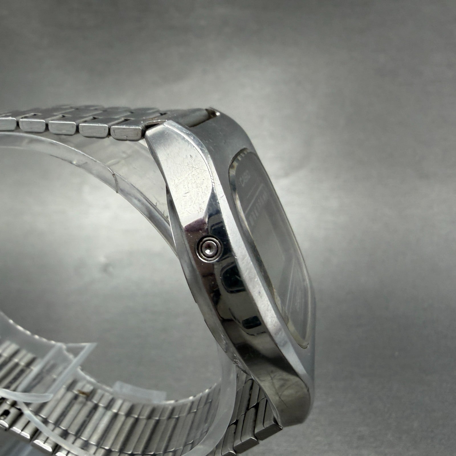 Casio 54QS-25 Watch Men 35mm Digital Silver Tone Round Daydate VTG PARTS4