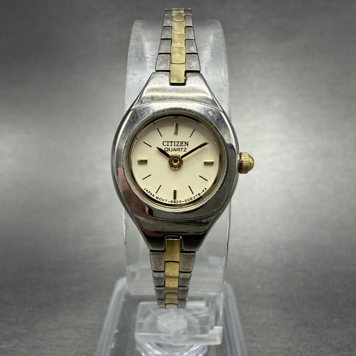 Citizen Watch Women 17mm Cream Dial Two Tone Round 5920-S91531 New Battery VTG0
