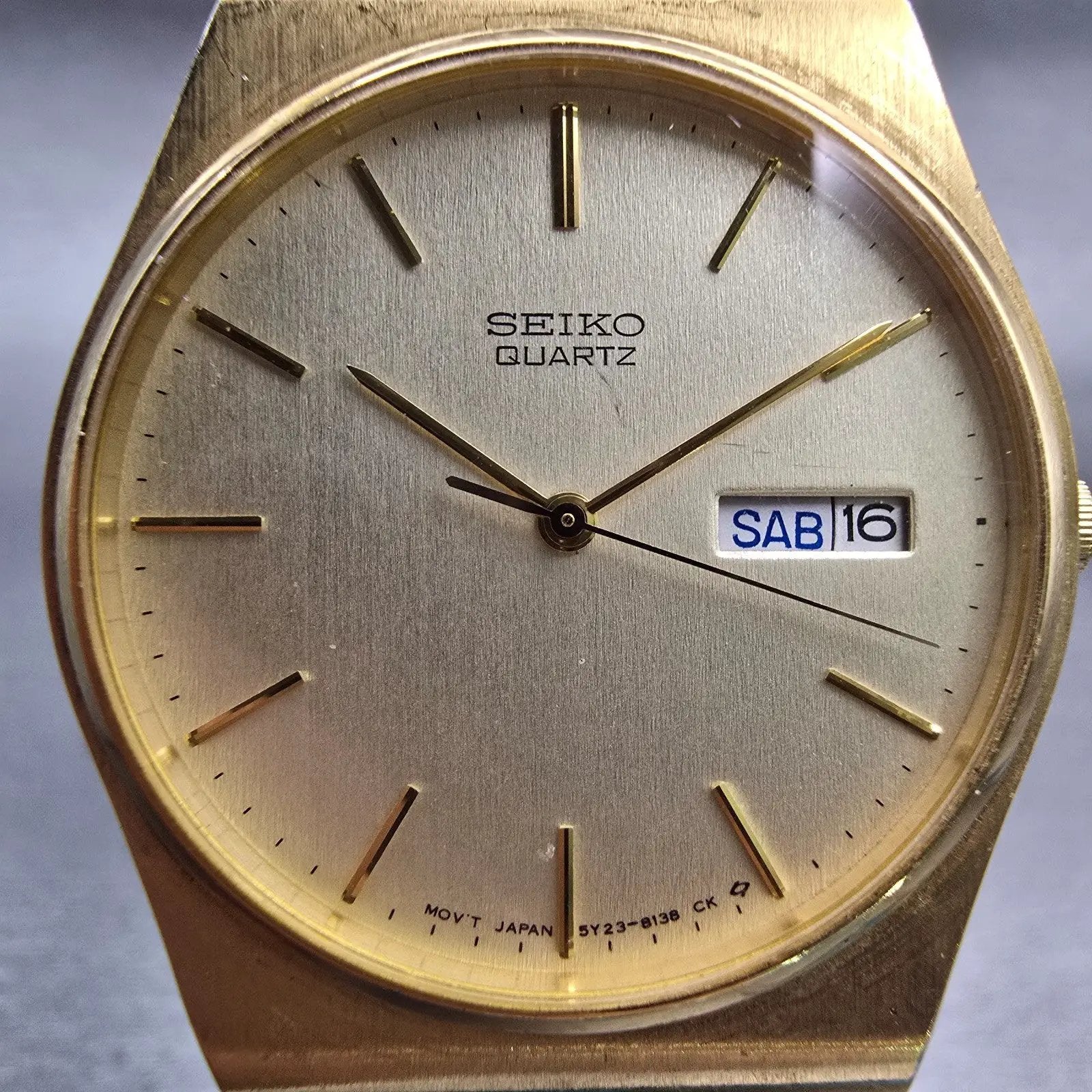 Seiko Watch Men 33mm Champagne Dial Gold Tone Daydate 5Y23-8119 New Battery VTG1