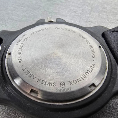 Victorinox Watch Men 43mm Black Dial Black Tone Date Round 249087 New Battery10
