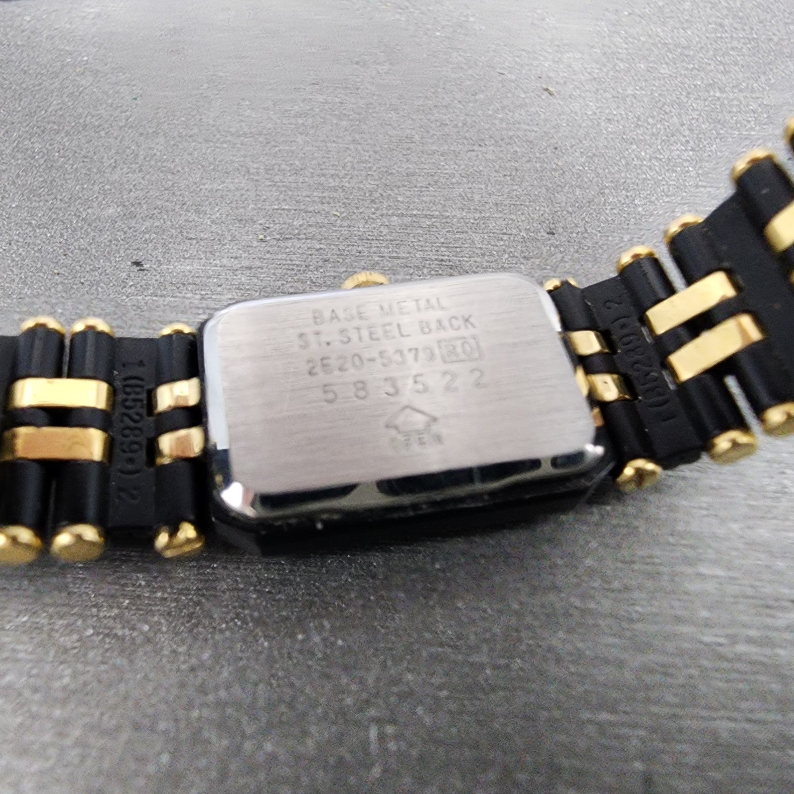 Seiko Tank Watch Women 14mm Black Dial Black & Gold Tone 2e205379 New Battery9